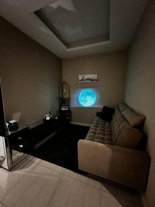 Dorsett Hartamas W Projectornetflix
